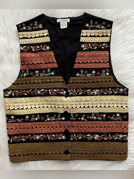 new direction Tops - 90’s New Direction Bric-a-brac Vest Small